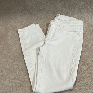 Lila Ryan white pants